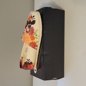Groove Bags Canvas Shoe